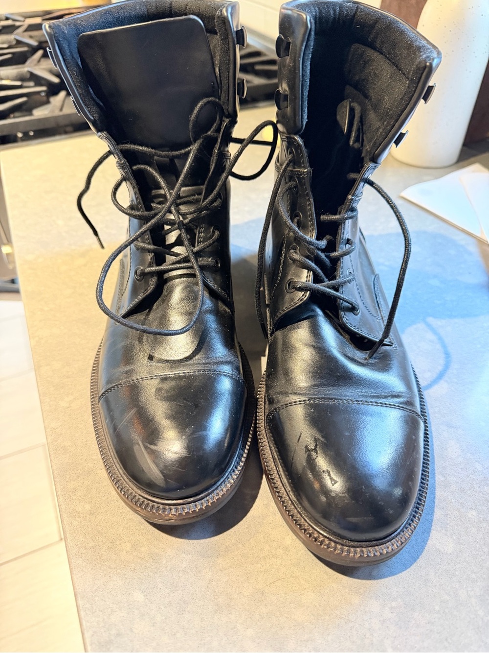 Kenneth Cole Black Leather Lace-Up Cap-Toe Boots